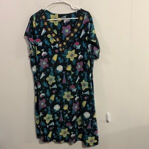 Patio Casuals Summer dress, Size 1X, cute beading around neck